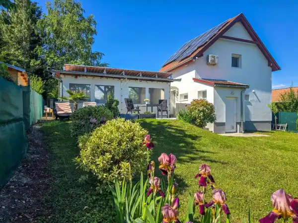 Eladó Gyümölcsös, Sopron 1453 m² 89.9 M Ft