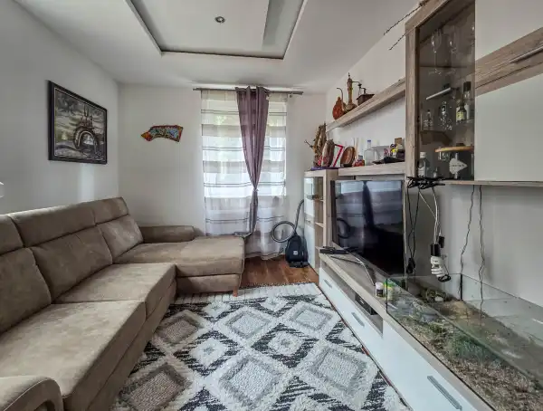 Eladó téglalakás, Sopron 2 szoba 49 m² 64 M Ft