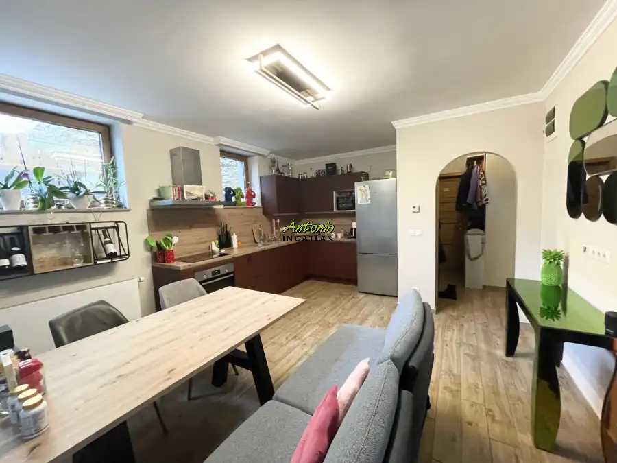 eladó téglalakás, Sopron