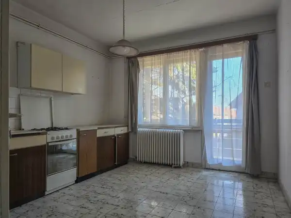 Eladó téglalakás, Sopron 3 szoba 89 m² 65 M Ft
