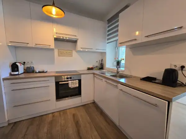 Eladó újszerű téglalakás, Fertőszentmiklós 3 szoba 80 m² 79.9 M Ft