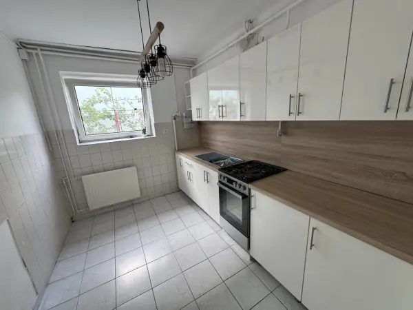 Kiadó téglalakás, Sopron 3 szoba 104 m² 250 E Ft/hó